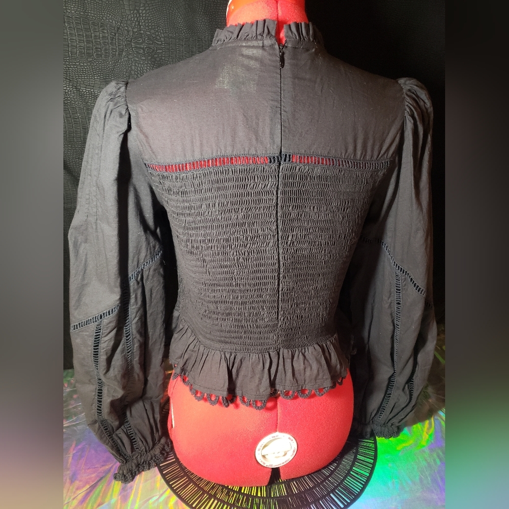 FARM Rio Black Lace Smocked Blouse - Picture 4 of 5